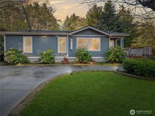 10018 Selma Circle, Anderson Island, WA 98303