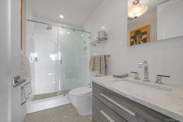 27010 Grand Central Parkway 30V, Floral Park, NY 11005