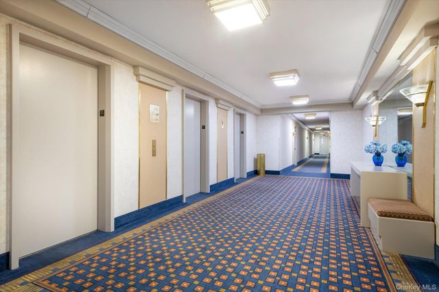 27010 Grand Central Parkway 30V, Floral Park, NY 11005