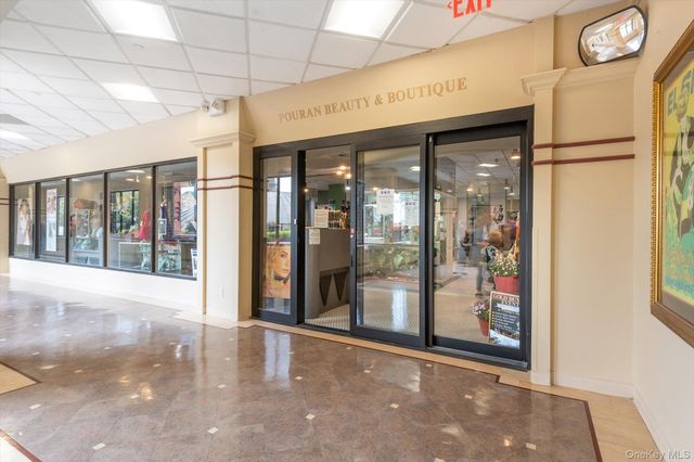 27010 Grand Central Parkway 30V, Floral Park, NY 11005