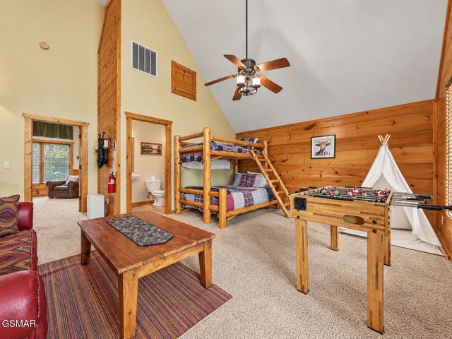 3521 Sand Ridge Way, Pigeon Forge, TN 37863