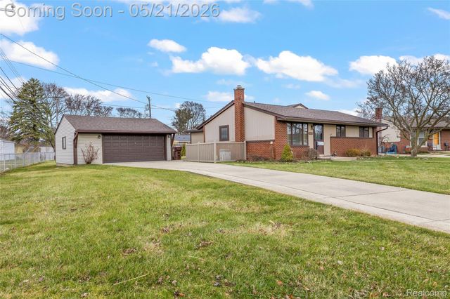 36436 Center Court, Wayne, MI 48184