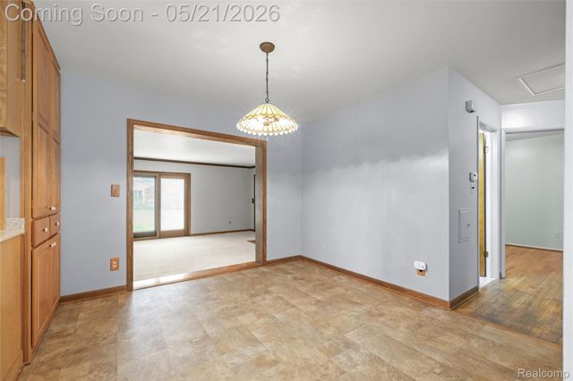 36436 Center Court, Wayne, MI 48184