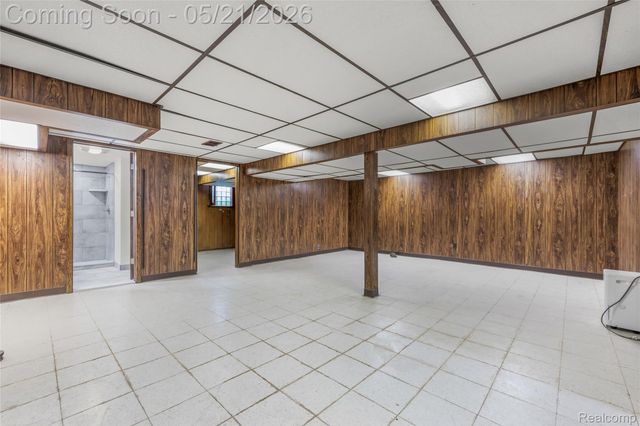 36436 Center Court, Wayne, MI 48184
