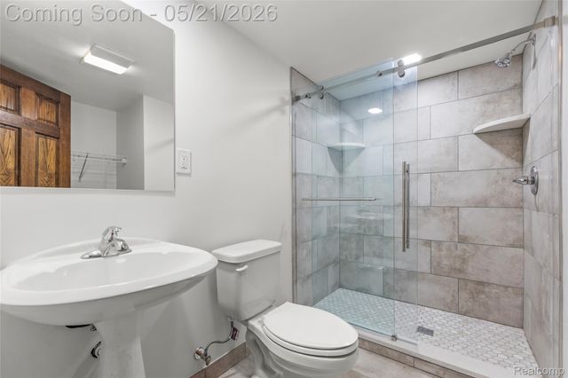 36436 Center Court, Wayne, MI 48184