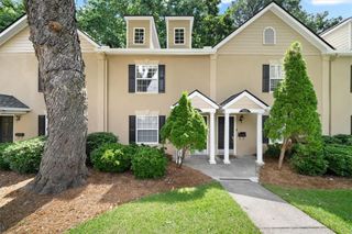 803 Brighton Point, Atlanta, GA 30328