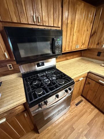 1037 11th Avenue, Arkdale, WI 54613