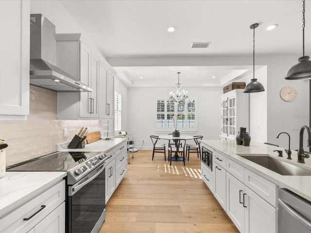 3508 W EUCLID AVENUE, Tampa, FL 33629