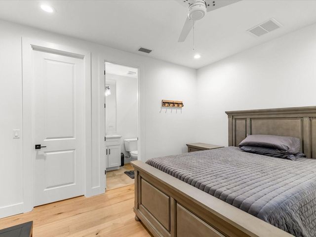 3508 W EUCLID AVENUE, Tampa, FL 33629