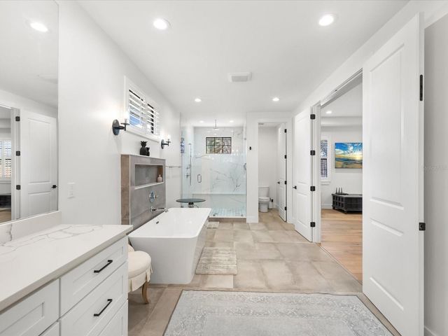 3508 W EUCLID AVENUE, Tampa, FL 33629