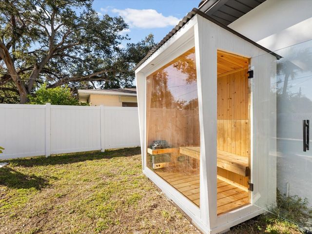 3508 W EUCLID AVENUE, Tampa, FL 33629