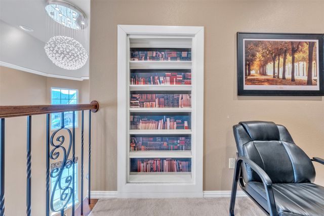 2400 Vineyard Drive, Granbury, TX 76048