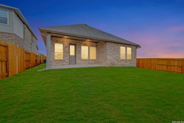 1827 Lost Cedar, New Braunfels, TX 78132