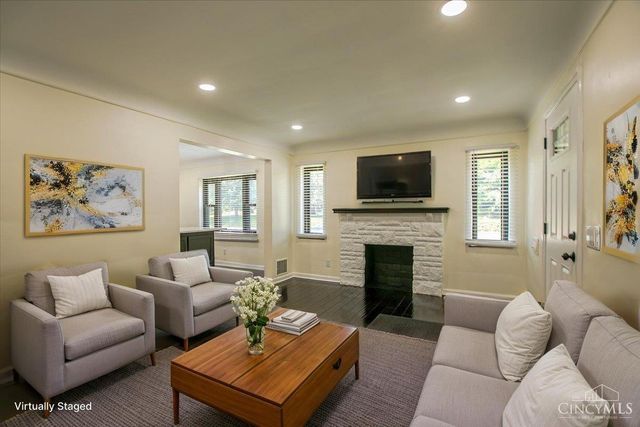 6340 Hamilton Avenue, Cincinnati, OH 45224