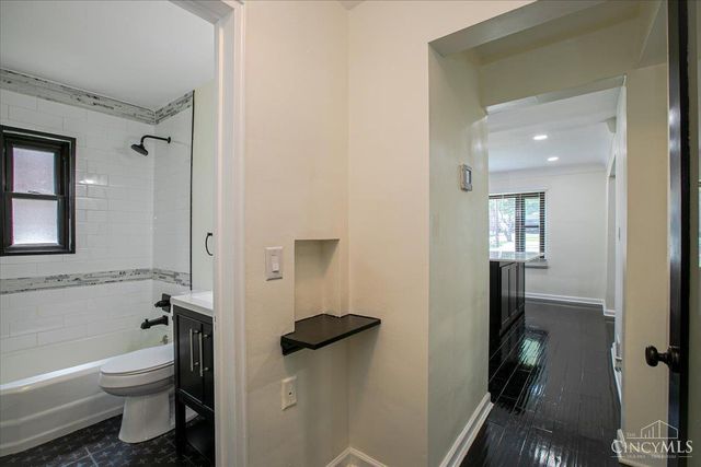 6340 Hamilton Avenue, Cincinnati, OH 45224