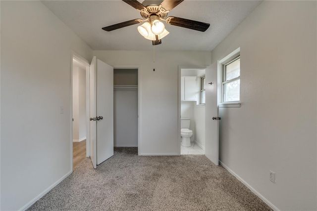 913 NE 6th Street, Moore, OK 73160