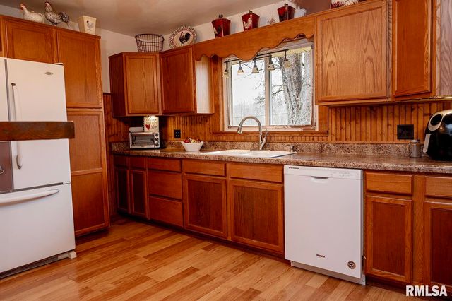 6923 W WHEELER Road, Peoria, IL 61607