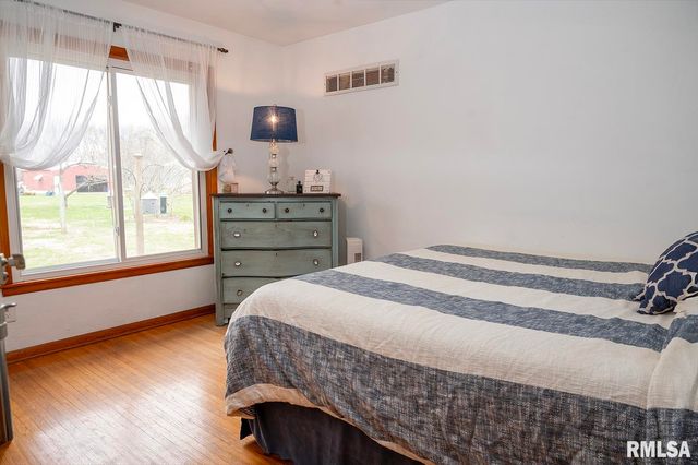 6923 W WHEELER Road, Peoria, IL 61607