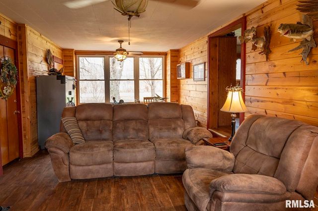 6923 W WHEELER Road, Peoria, IL 61607