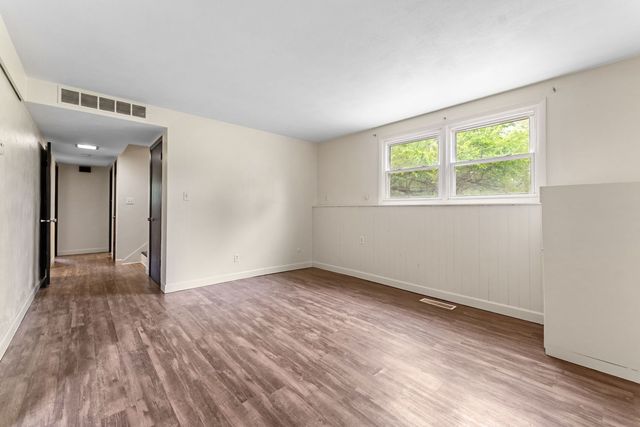 1109 8th Avenue, Silvis, IL 61282