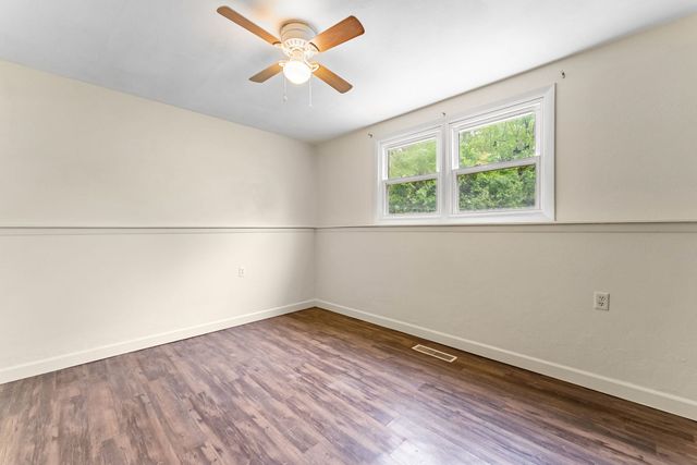 1109 8th Avenue, Silvis, IL 61282