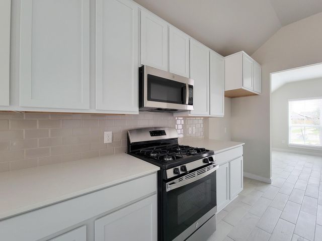 902 Cold Snow Drive, Houston, TX 77090