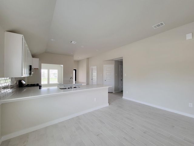 902 Cold Snow Drive, Houston, TX 77090