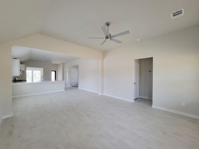 902 Cold Snow Drive, Houston, TX 77090