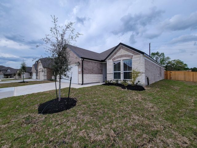 902 Cold Snow Drive, Houston, TX 77090