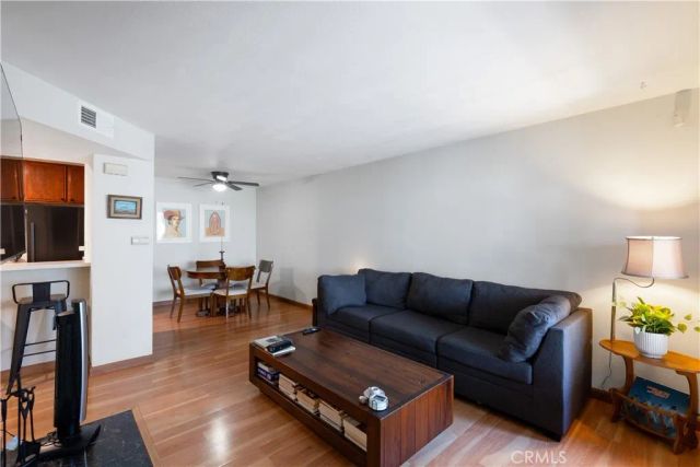 7324 Quill 44, Downey, CA 90242