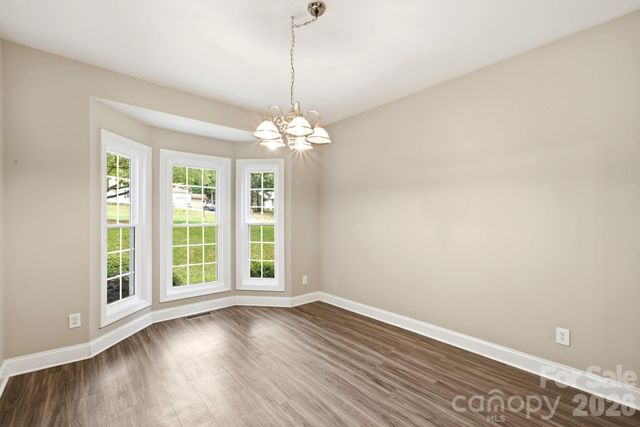 137 Purple Finch Lane, Mooresville, NC 28117