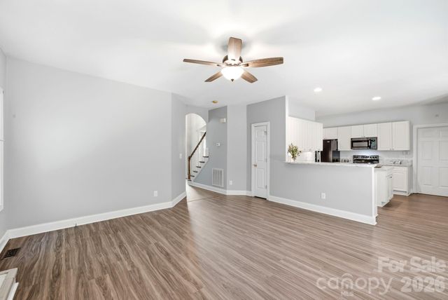 137 Purple Finch Lane, Mooresville, NC 28117