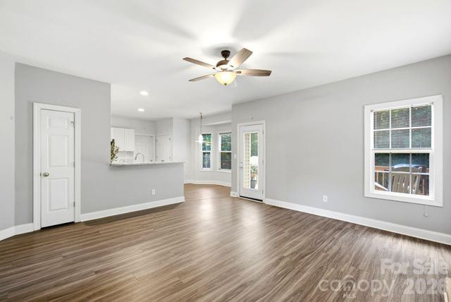 137 Purple Finch Lane, Mooresville, NC 28117