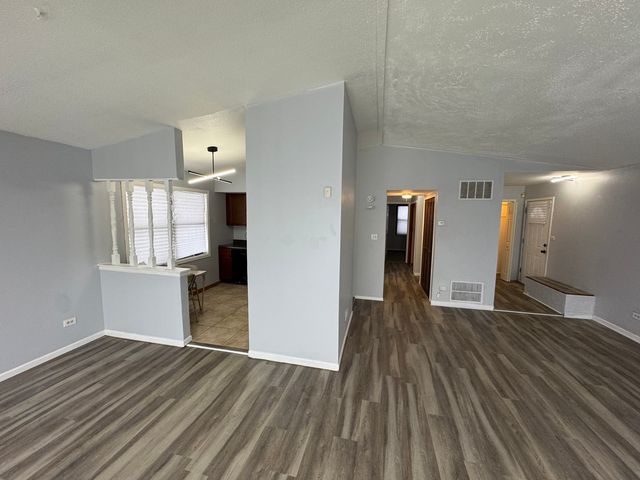 4177 192nd Court 244, Country Club Hills, IL 60478