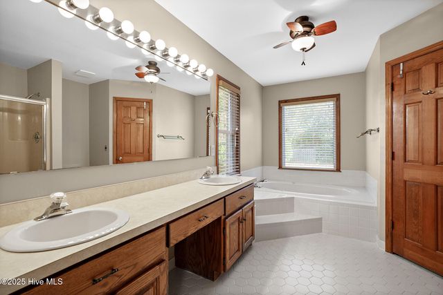 3325 Amber Drive, Wilmington, NC 28409