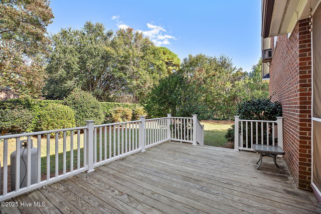 3325 Amber Drive, Wilmington, NC 28409