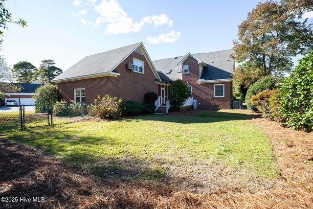 3325 Amber Drive, Wilmington, NC 28409