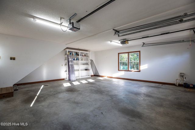 3325 Amber Drive, Wilmington, NC 28409