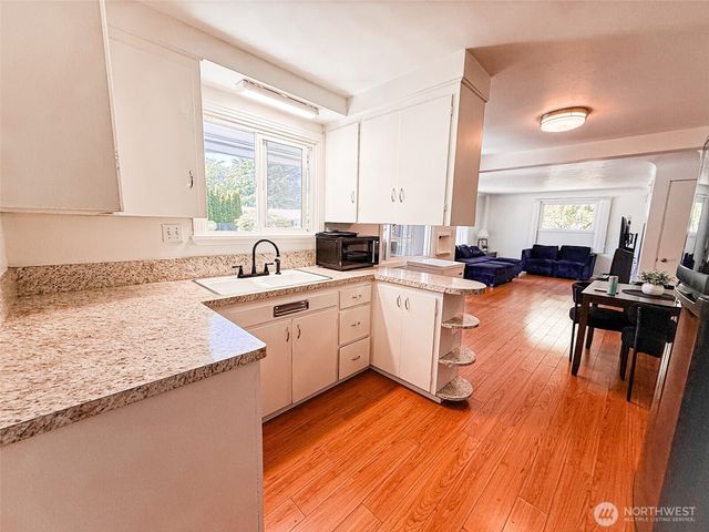 609 Virginia Avenue, Sedro Woolley, WA 98284