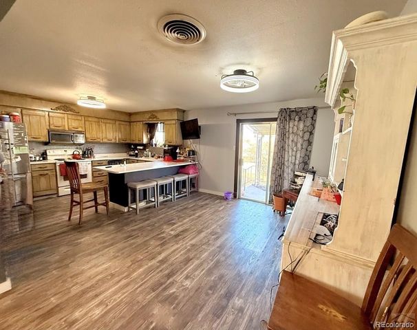 110 Encino Drive, Pueblo, CO 81005