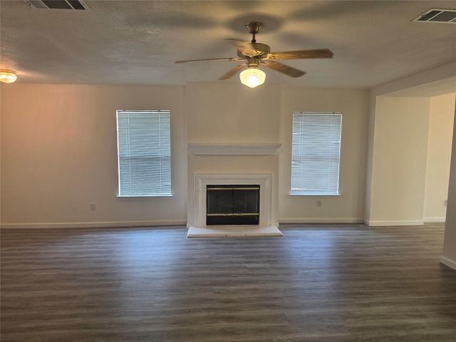 1216 Bradbury LN, Austin, TX 78753