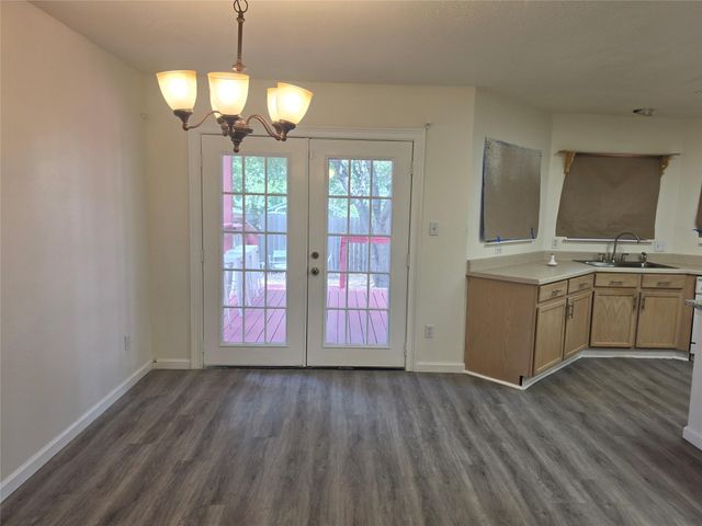 1216 Bradbury LN, Austin, TX 78753