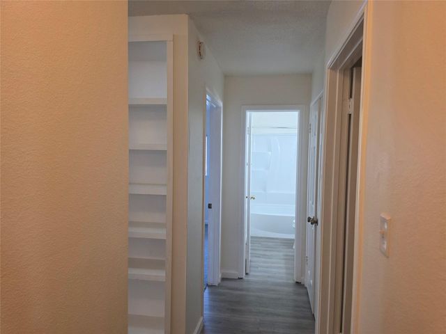 1216 Bradbury LN, Austin, TX 78753