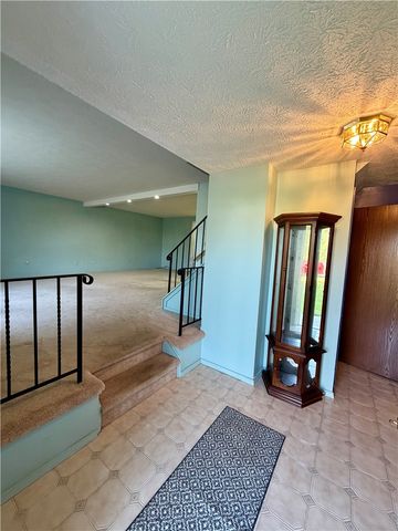 1391 Brookedge Drive, Hamlin, NY 14464