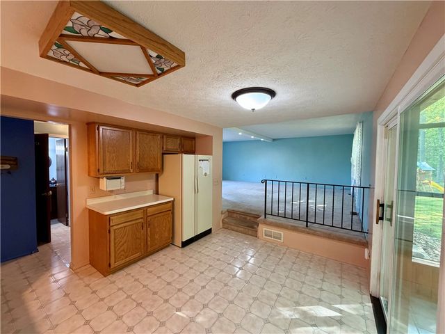 1391 Brookedge Drive, Hamlin, NY 14464