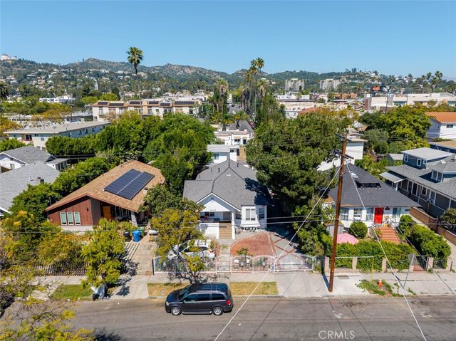 4541 Russell Avenue, Los Angeles, CA 90027