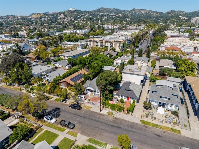 4541 Russell Avenue, Los Angeles, CA 90027