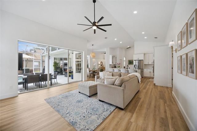 814 GROVESMERE LOOP, Ocoee, FL 34761