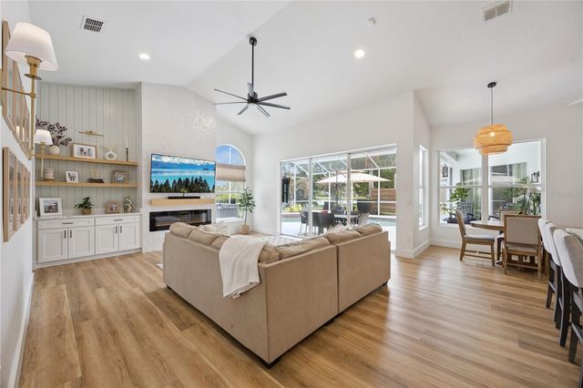 814 GROVESMERE LOOP, Ocoee, FL 34761