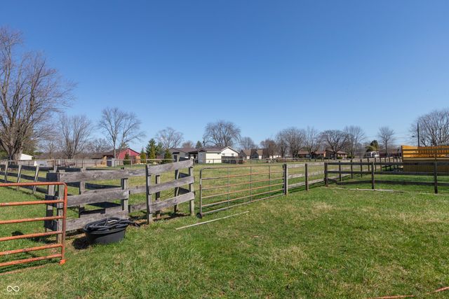 5150 Hickory Road, Indianapolis, IN 46239